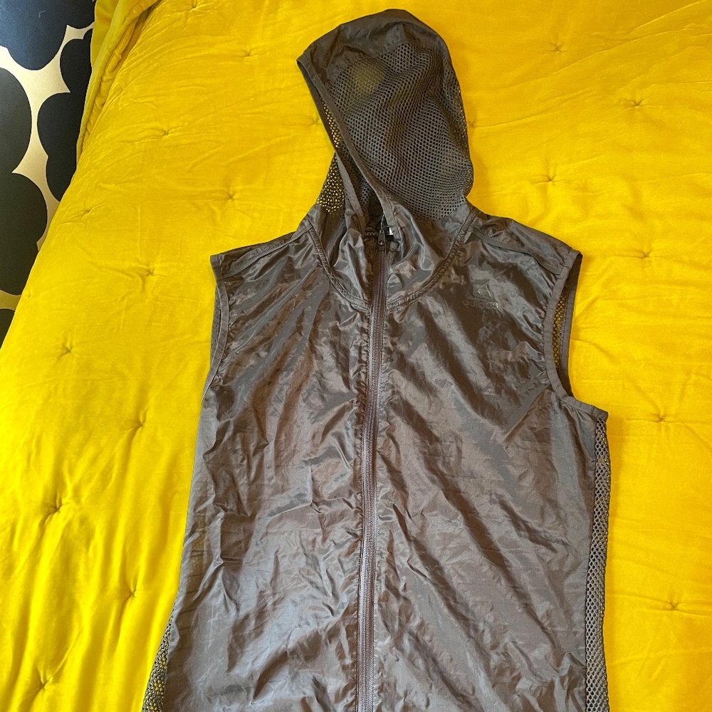 Adidas lightweight running vest